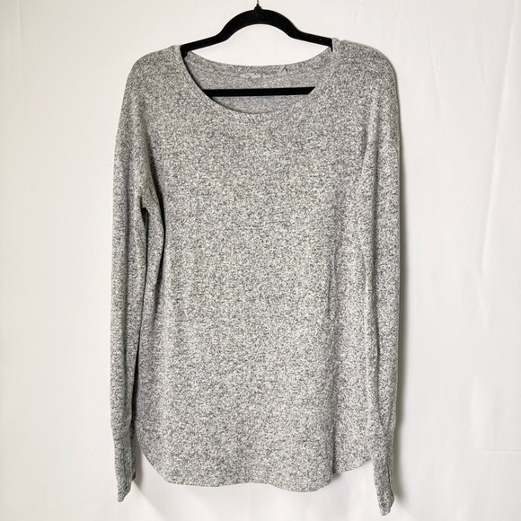 4/$25 Athleta Heather Gray Women's Crew Neck Sweater Small Soft Knitwear Casual - Picture 2 of 11